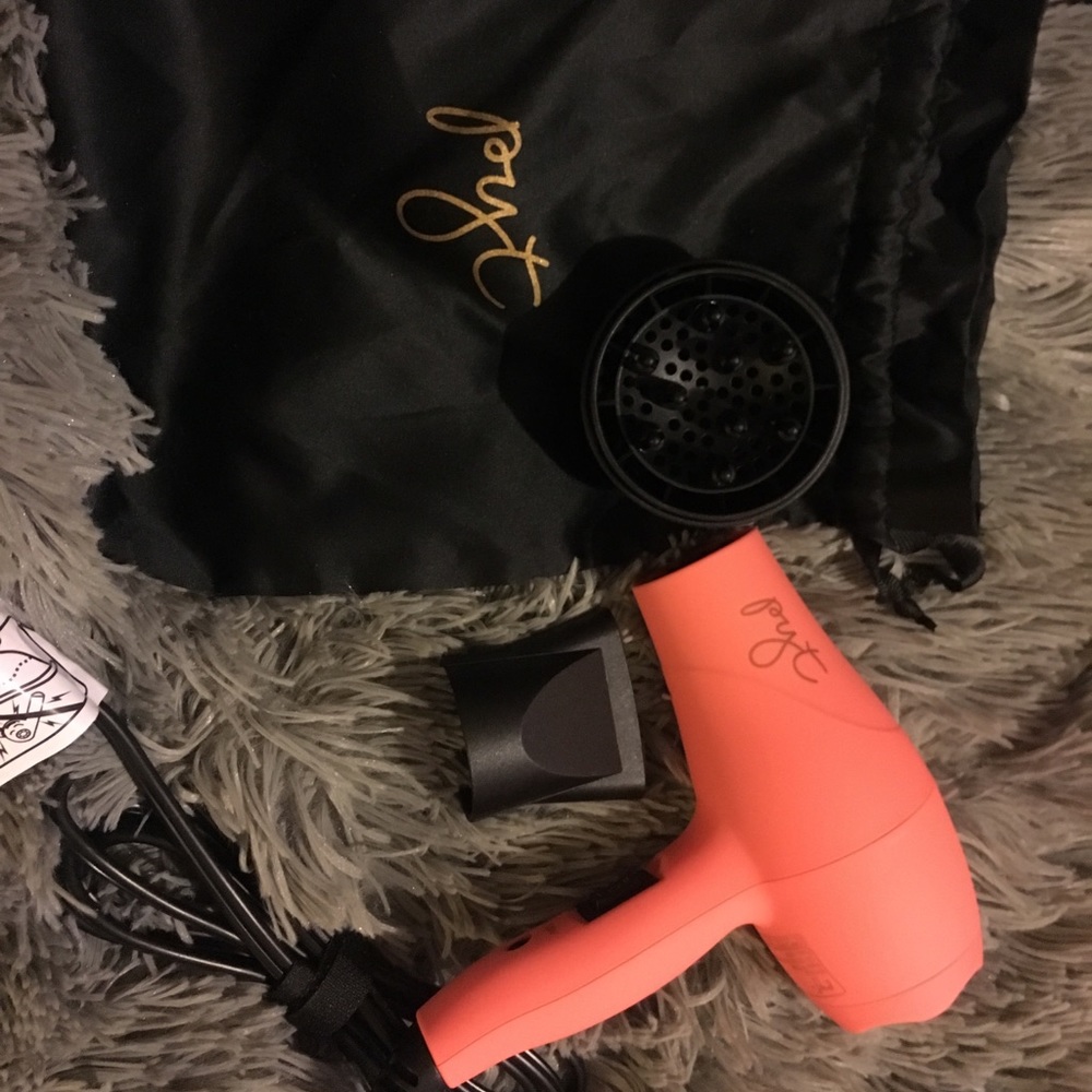 PYT Mini Blow Dryer